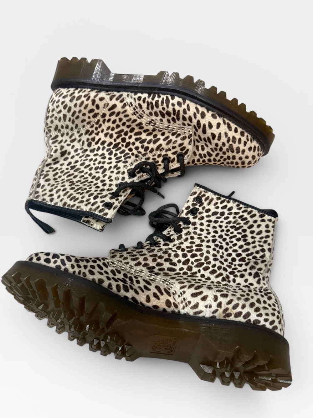 Pony Hair Dr. Martens size 8 - Picture 2 of 8